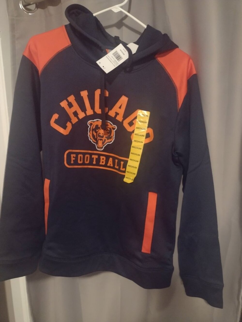 CSA NFL team apparel Mens medium Chicago Bears hoodie new with tags